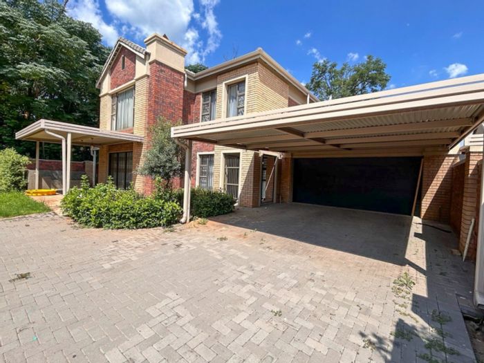For Sale: House in Van Der Hoff Park with pool, study, and double garage.