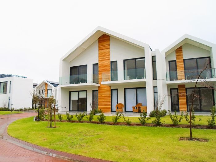 1-Bedroom Apartment To Rent in Val De Vie Estate with balcony and backup power.