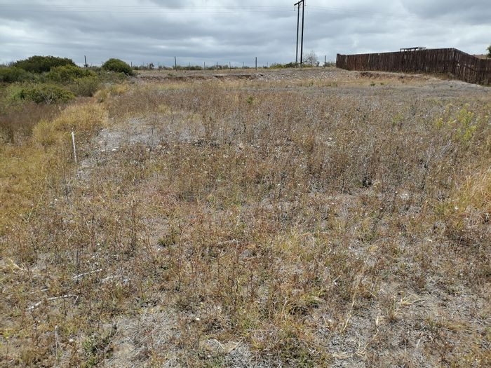 Vacant Land Residential For Sale in C Place, 1221 m², near schools and beach.