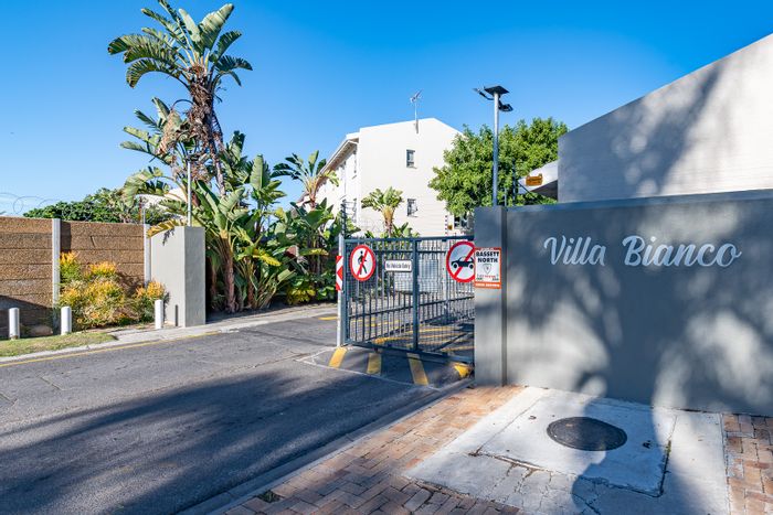 For Sale: Oakglen Apartment with communal pool, covered parking, and rental income.
