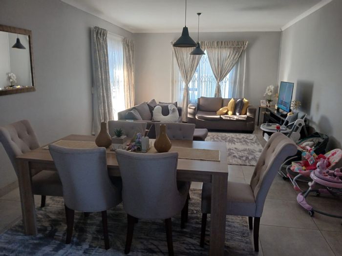 Rayton Central House For Sale: 3 beds, secure estate, garden, double carport.