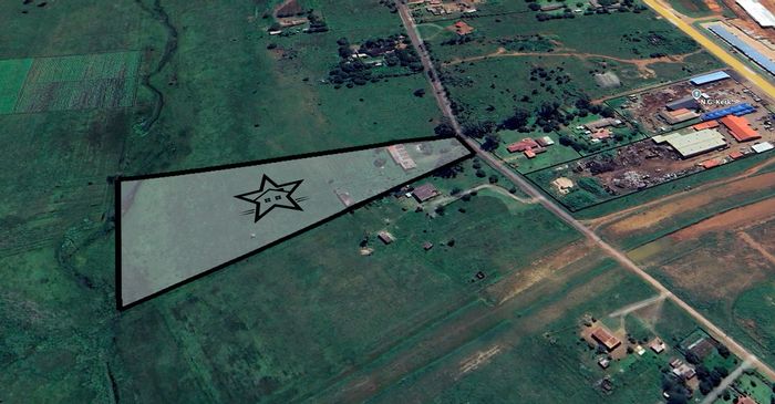 For Sale: House in De Deur with 5 bedrooms, large erf, and investment potential.