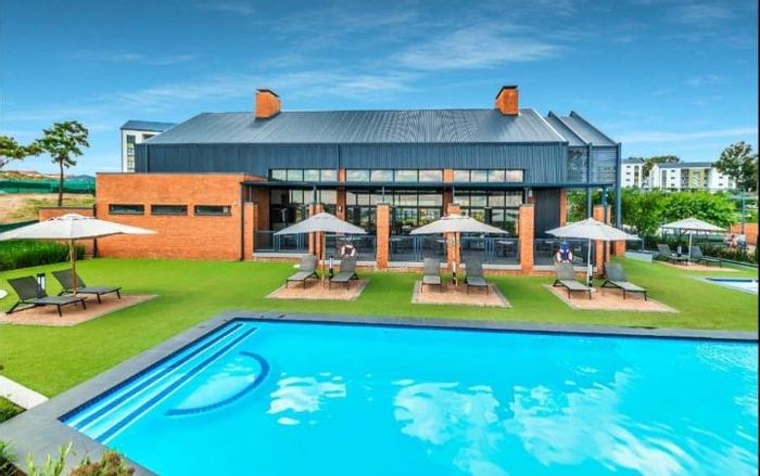 For Sale: 2-Bedroom Apartment in Witfield with Pool, Gym, and Secure Access.