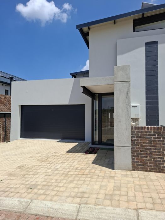 House to Rent in Helderzicht Eco Estate: 3 bedrooms, study, patio, secure living.