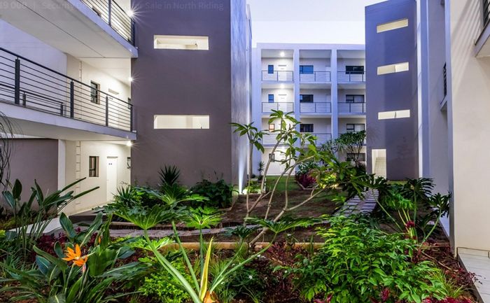 North Riding Apartment For Sale: 3 Bedrooms, Pool, Garden, Secure Parking.