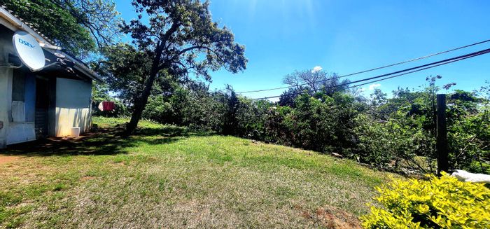 Anerley Vacant Land For Sale: 4,047m² zoned for 10 units, near beach.