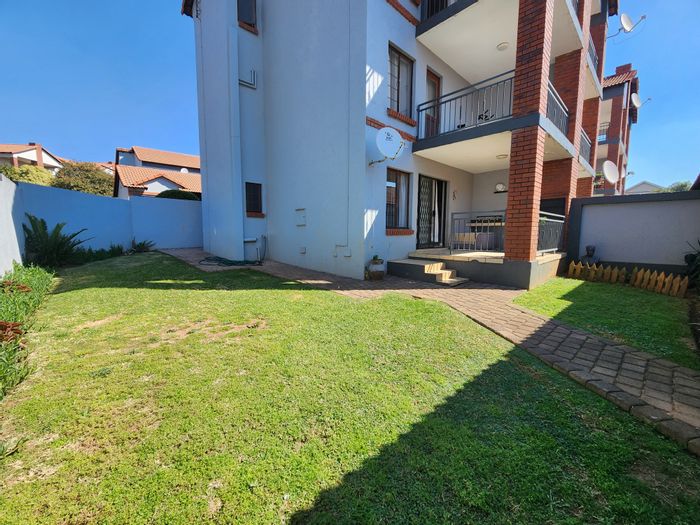 For Sale: Townhouse in Country View Estate with garden, garage, and convenient amenities.