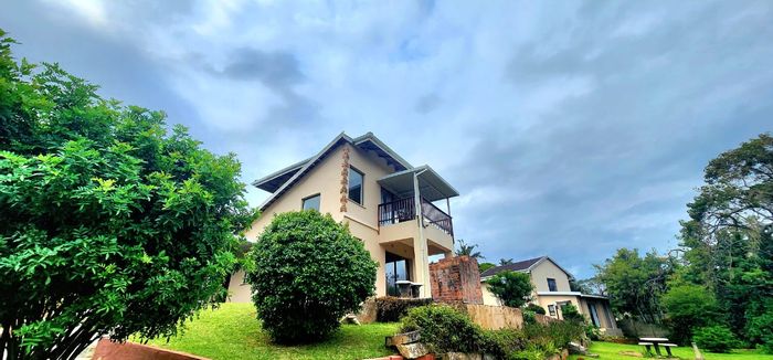 Ramsgate House For Sale: 4 ensuite bedrooms, pool, 3 cottages, ocean views.