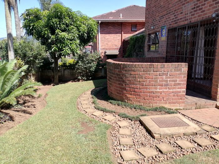 For Sale: 3-Bedroom Townhouse in Dunveria with private garden and secure parking.