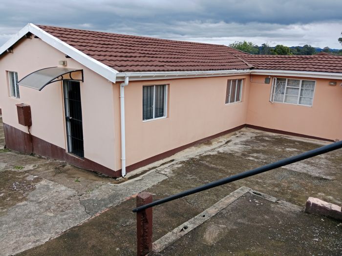 Northdale House For Sale: 3 bedrooms, flatlet, ample parking, renovated kitchen.