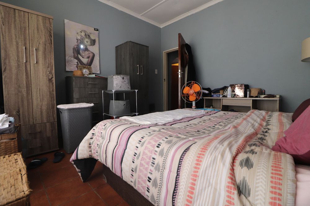 Another view of bedroom 1