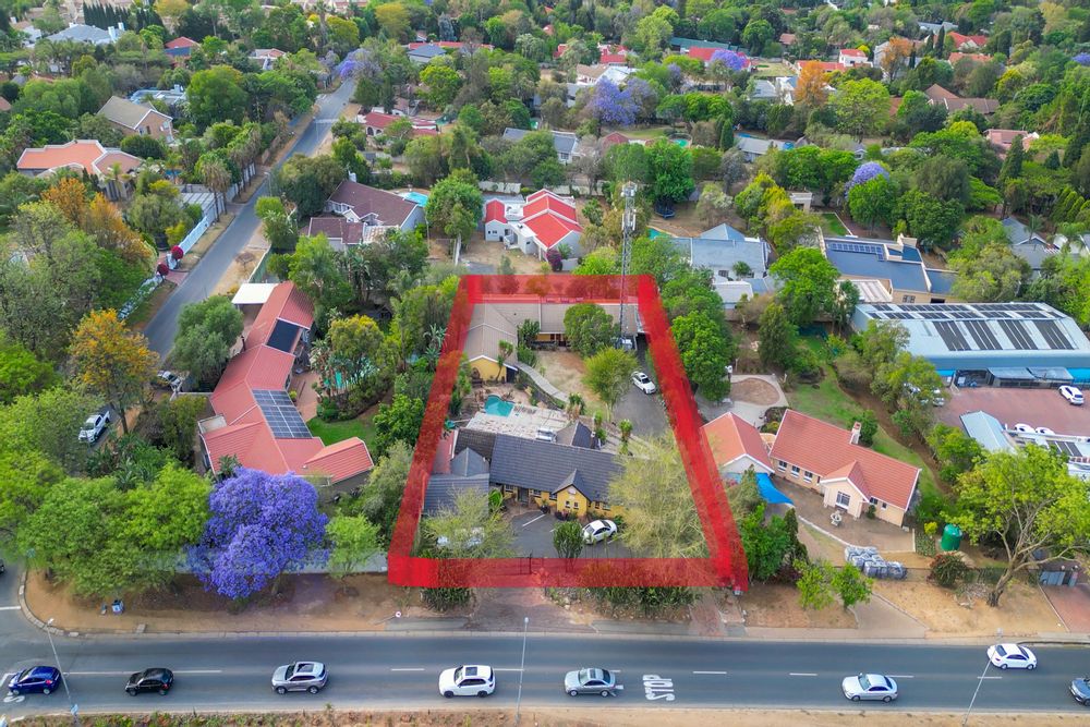 Street view full property