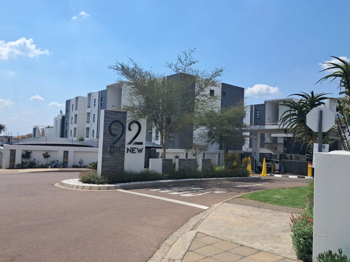 For Sale: 3-Bedroom Apartment in Erand Gardens with Pool, Gym, and Security.