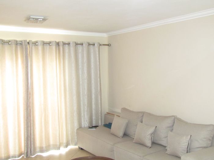 For Sale: 2-Bedroom Apartment in Rembrandt Park with 24hr Security, Near Amenities.