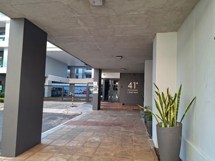 2 Bedroom Apartment To Rent in Umhlanga Ridge with pool, gym, and secure parking.