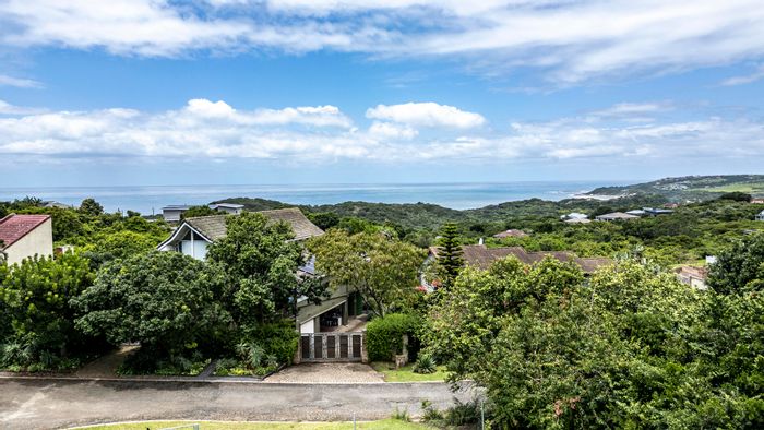 Cintsa East Vacant Land Residential For Sale: Approved plans, sea views, cul-de-sac location.