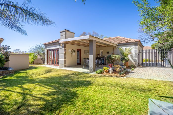 For Sale: Homes Haven House with 3 beds, braai room, landscaped garden, double garage.