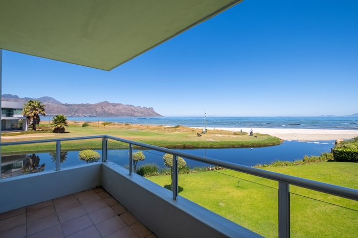 For Sale: 4-Bedroom Apartment in Greenways Golf Estate with Pools, Golf Course, Security.