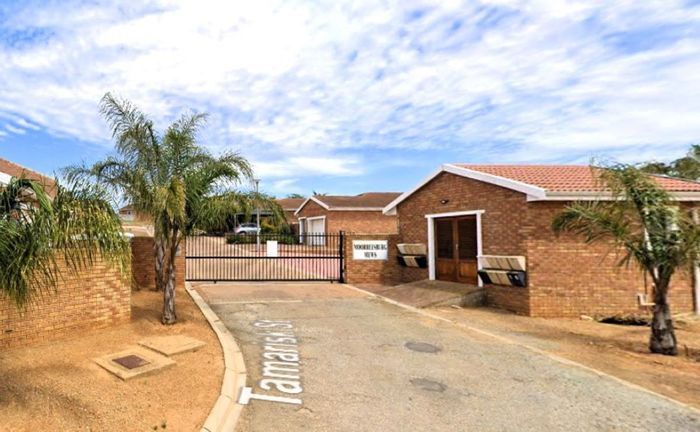 Vacant Land Residential for Sale in Moorreesburg Central - Build your dream townhouse today!