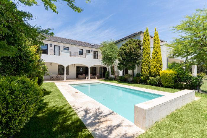 For Sale: Spacious 7-Bedroom House in Val De Vie Estate with Pool and Flatlet.