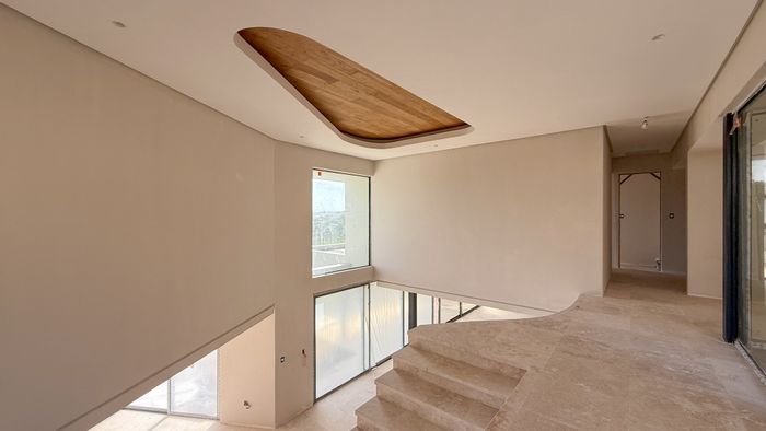 For Sale: House in Zimbali, 5 beds, 5 baths, open-plan living, secure estate.