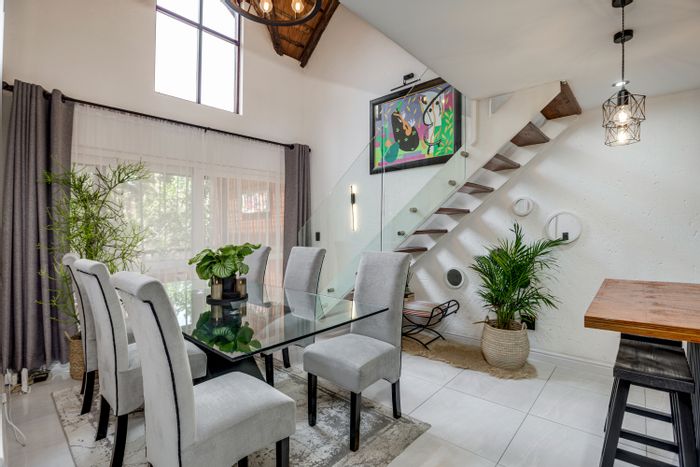 2-Bedroom Apartment For Sale in Sunninghill with Loft, Pool, and 24-Hour Security.