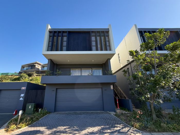 Townhouse To Rent in Zululami Luxury Coastal Estate with pool, beach access, and security.