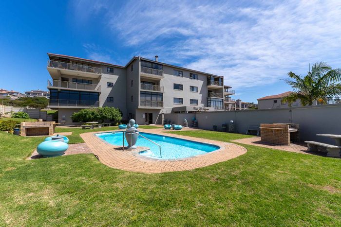 For Sale: Apartment in Hartenbos Central with pool, inverter, and gas braai.