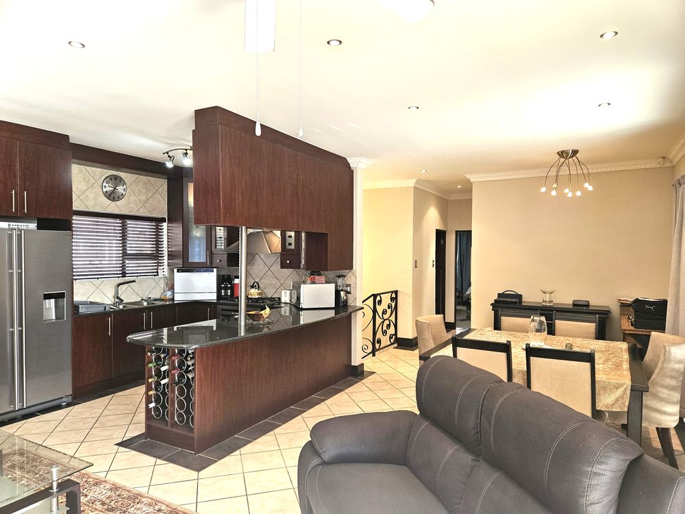 Upstairs open living/dining/kitchen