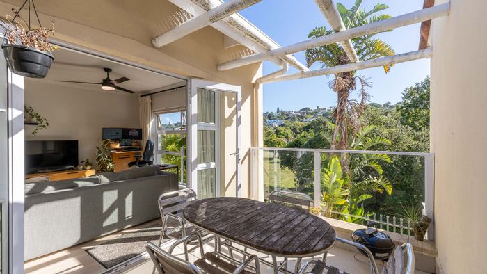 Seaside Longships Apartment For Sale: 2 Bedrooms, pool access, near Robberg Beach.
