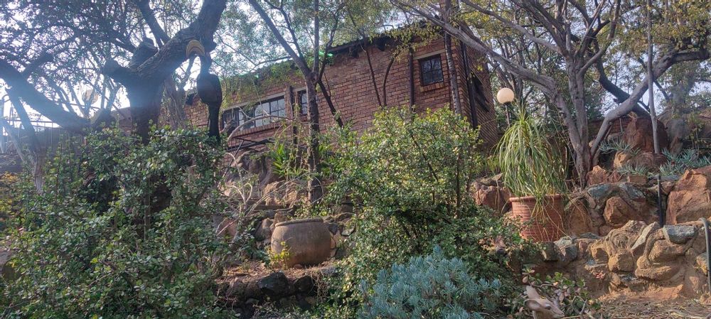 Cottage 4 next to entertainment area