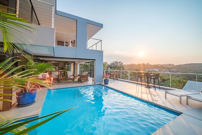 For Sale: House in Simbithi Eco Estate with pool, offices, and solar system.