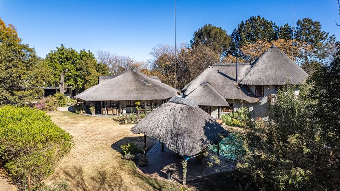 For Sale: Millgate Farm AH Small Holding with multiple homes, pool, and borehole.