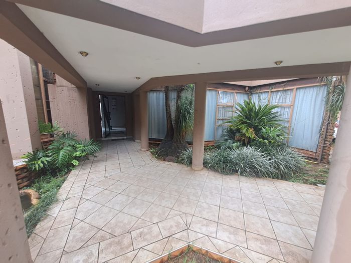 Spacious 5-bedroom house with pool, flatlet, and borehole in Arcon Park For Sale.