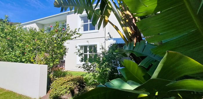 River Club Townhouse For Sale: 3 beds, 2.5 baths, private patios, garage.