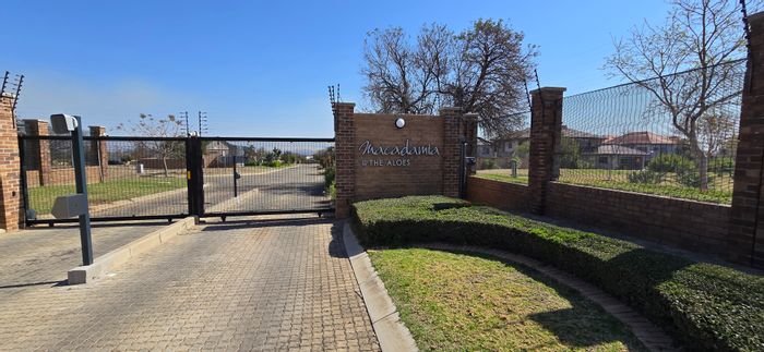 Vacant Land Residential for Sale at The Aloes Lifestyle Estate, 873m2 with security.