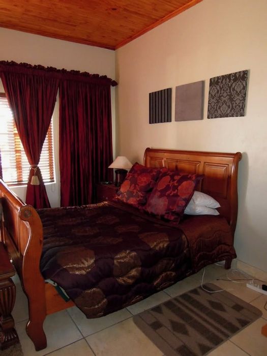 Secunda Central Apartment To Rent: Fully furnished, Wi-Fi, utilities included, load-shedding proof.