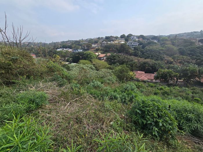 Vacant Land Residential For Sale in Ballito Central, 1025m2 with sea views.