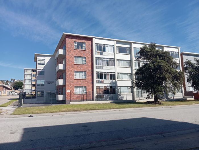 For Sale: 3-Bedroom Apartment in Humewood with Secure Living and Rental Potential.