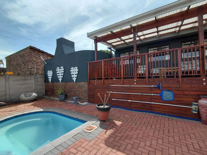 For Sale: House in C Place with pool, flatlet, and secure garden.