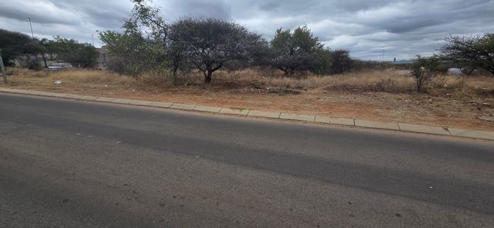 Vacant Land Residential in Bendor For Sale - 1609m2, prime location, endless possibilities.