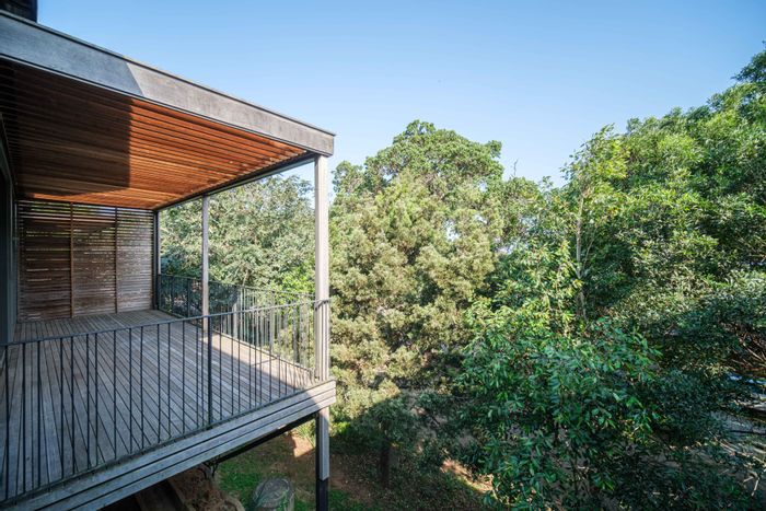 For Sale: Townhouse in Brettenwood Coastal Estate with 3 beds, security, and nature trails.