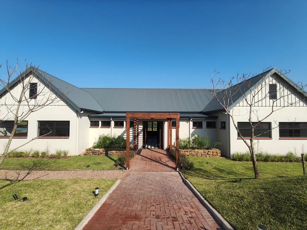 Clubhouse Farm Style