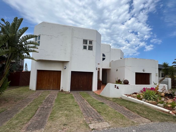 Wavecrest House For Sale: 5 Bedrooms, dual accommodation, ocean views, 3 garages.
