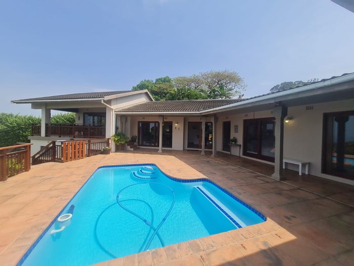 House For Sale in Mtunzini Central: 3 Bedrooms, Pool, Flatlet, Garden, Solar Power.