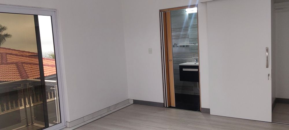 Designed with top-of-the-range fixtures Bedroom