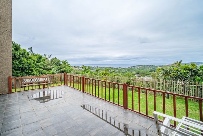 For Sale: House in Brettenwood Coastal Estate with sea views, 4 bedrooms, amenities.