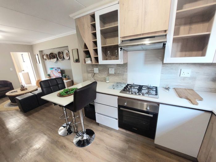 For Sale: Apartment in Montana with 3 bedrooms, secure eco estate amenities.