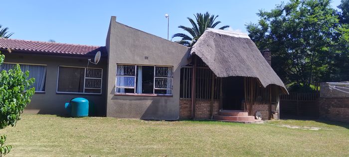 For Sale: 3-Bedroom House in Del Judor Ext 2 with garden and flatlet.