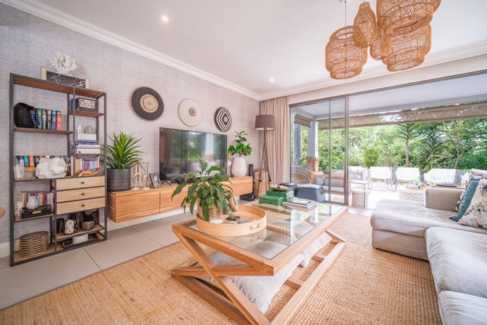 Garden apartment in Simbithi Eco Estate, 3 beds, solar system, near Fish Eagle Dam. For Sale.